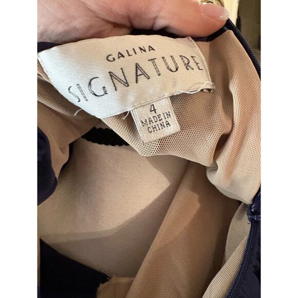 Galina Signature Navy Blue Formal Gown Crisscross back Size 4 NEW MSRP $189 - Picture 15 of 16